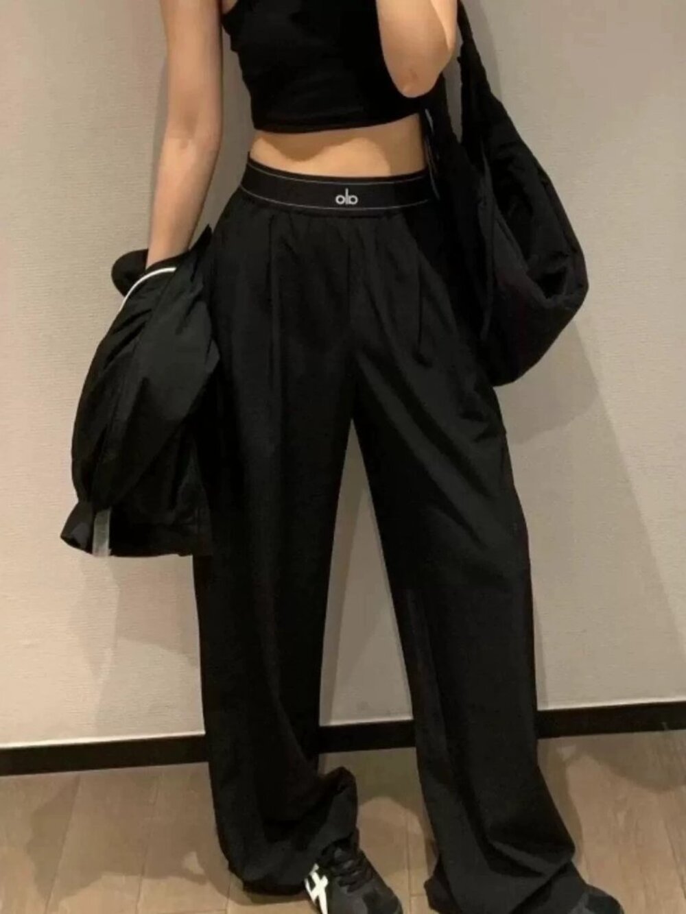 ALO Yoga Black Suit Up Pants Straight Leg Pants 🤭 NWT (Length:30" Inseam)🎈 - Picture 7 of 9